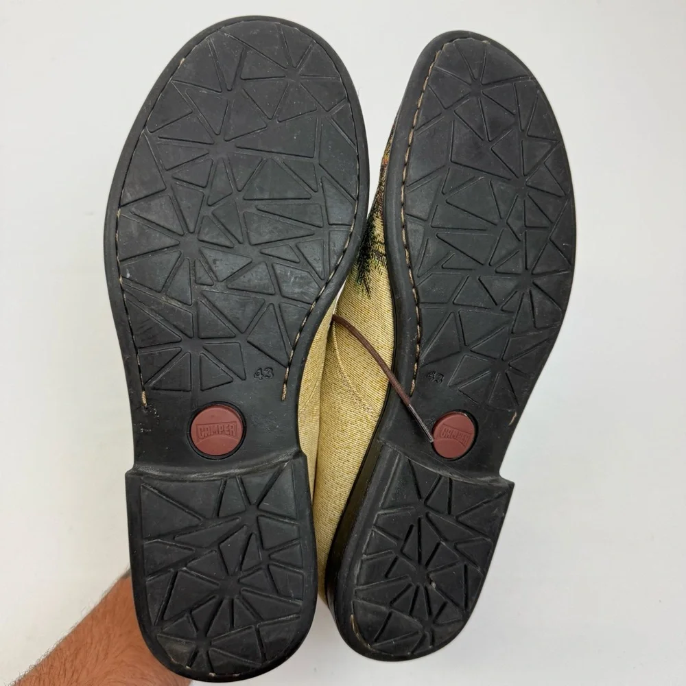 Camper twins palm